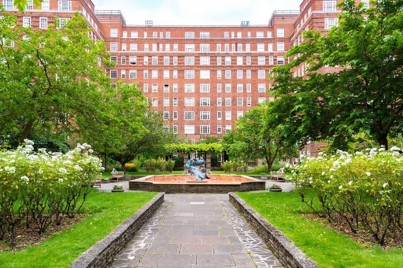 Dolphin Square